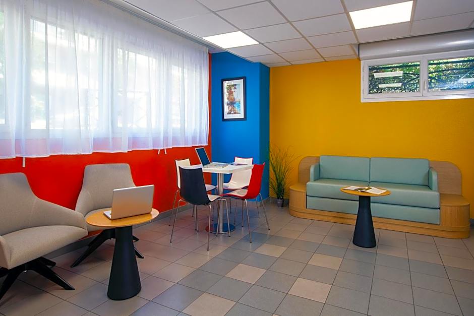 Séjours & Affaires Paris-Nanterre
