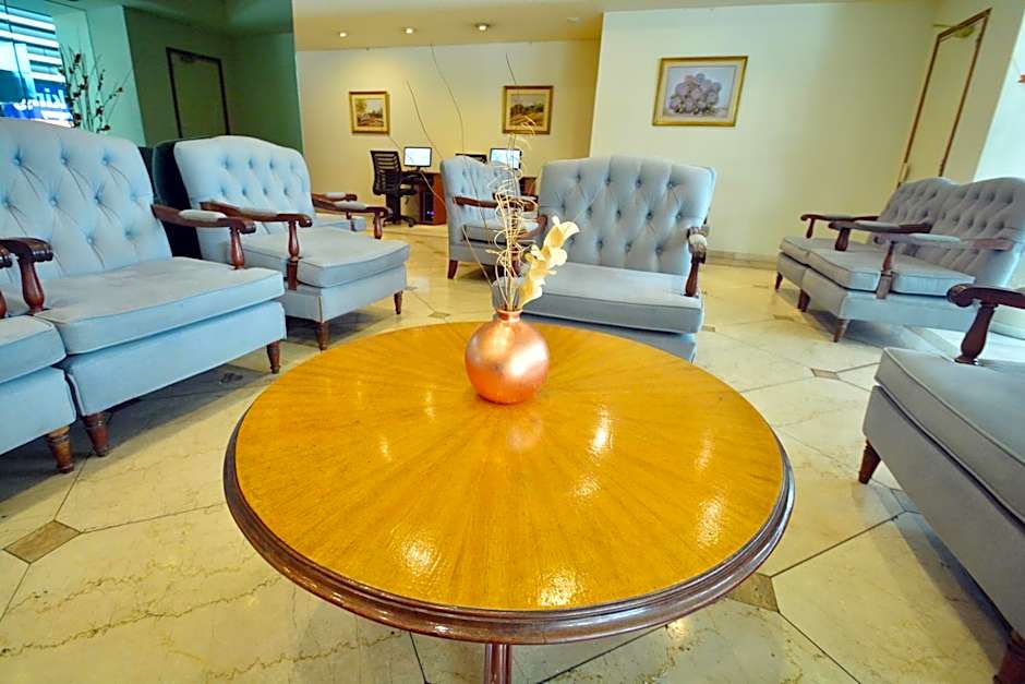 Oxford Hotel
