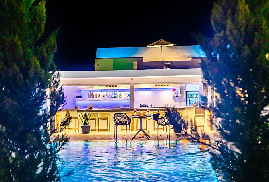 Santoterra Antigua Suites