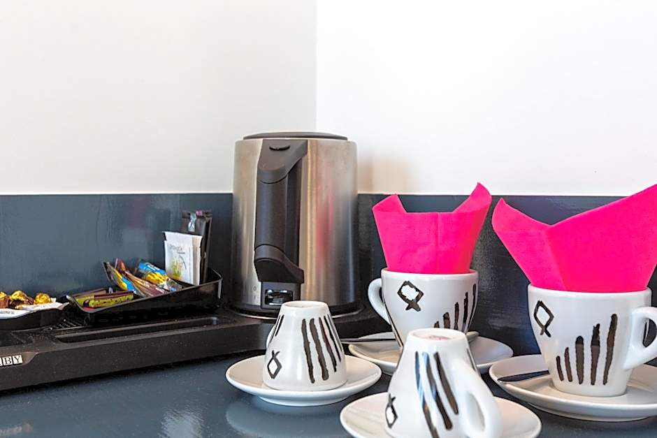 Cit'Hotel Le Regina Bordeaux Gare Saint-Jean