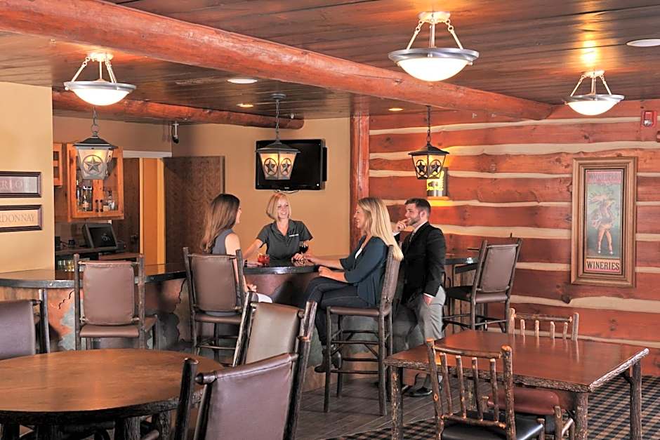 Stoney Creek Hotel St. Joseph