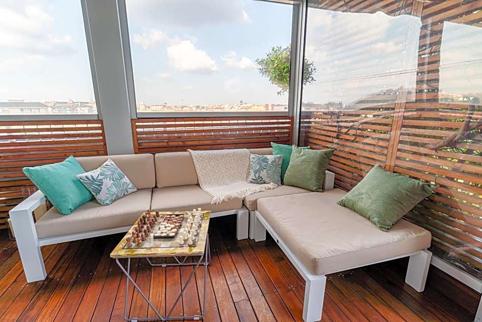 Fiftyfive-one Zuretti