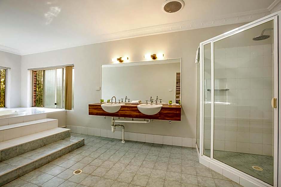 Nightcap at Blue Cattle Dog Hotel