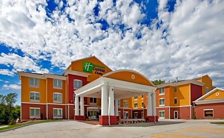 Holiday Inn Express Hotel & Suites Kansas City Sports Complex, an IHG Hotel