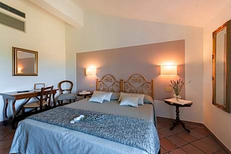Double or Twin Room with View