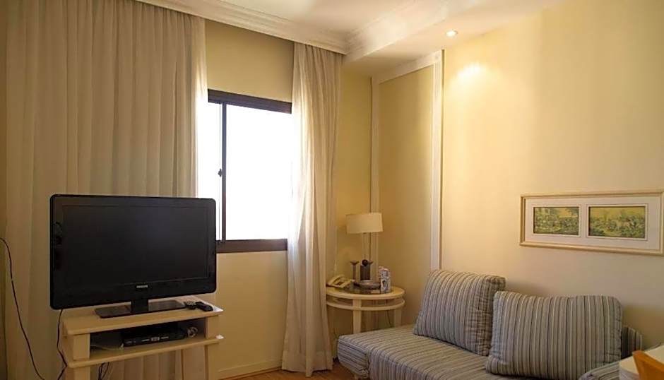 Charmoso Flat na Vila Oimpia