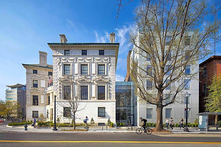 Placemakr Dupont Circle
