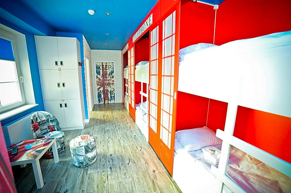 World Hostel - Old Town