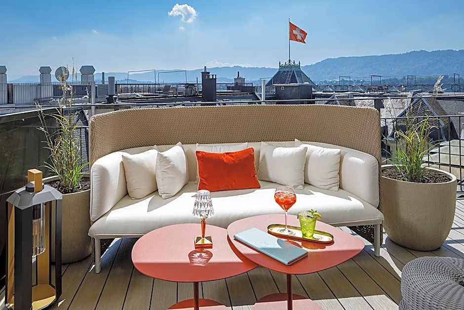 Small Luxury Hotel Ambassador a l'Opera
