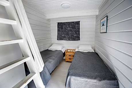 Bungalow with Sauna (4 Adults)