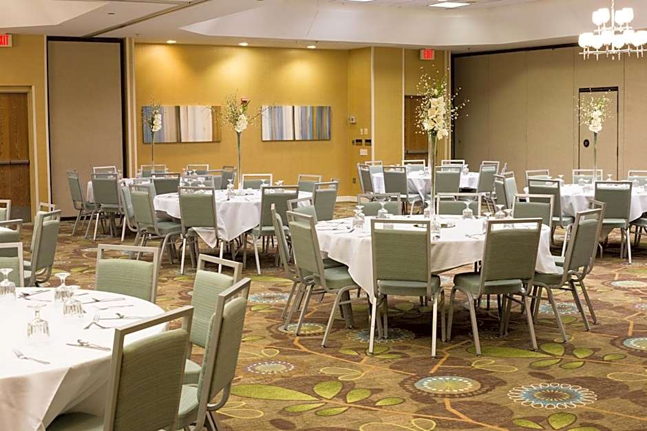 Holiday Inn & Suites Bolingbrook By IHG