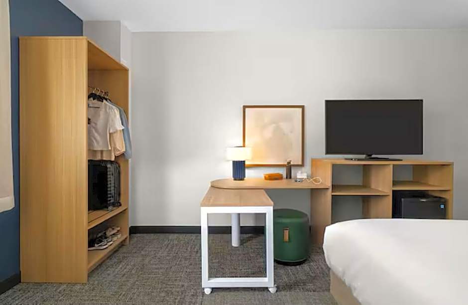 Spark by Hilton Fountain Hills Scottsdale