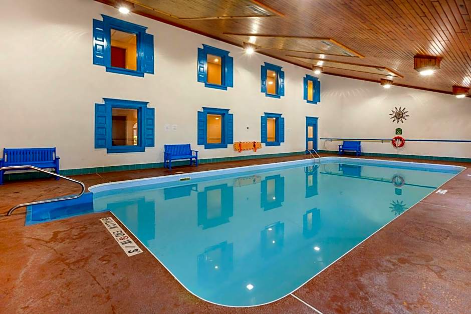 Comfort Inn & Suites Thousand Islands Harbour District