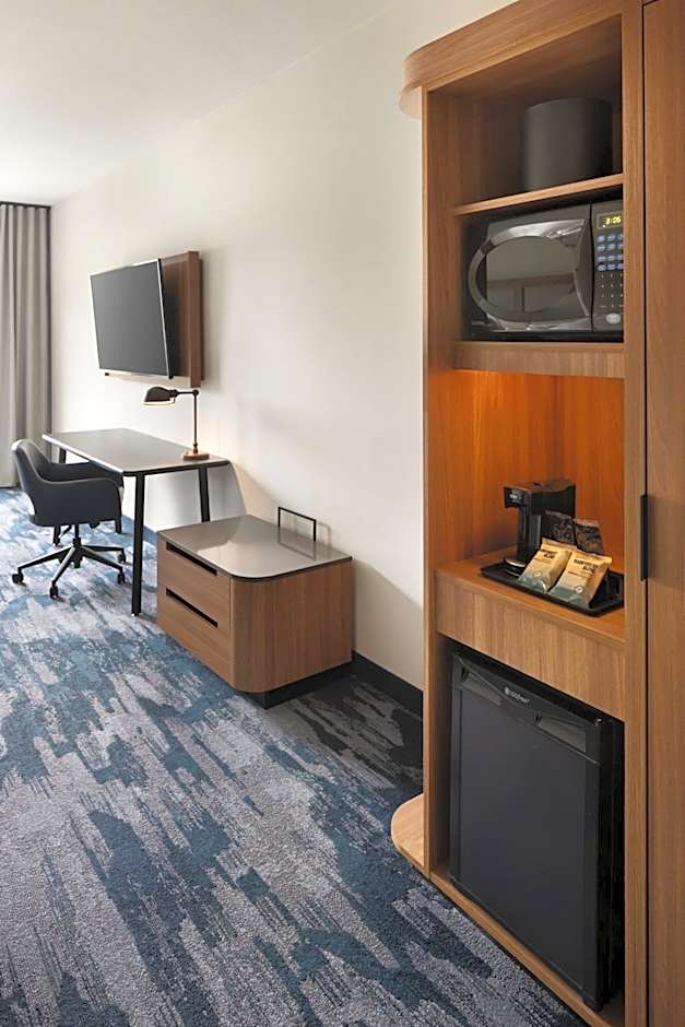 Fairfield by Marriott Inn & Suites West Kelowna