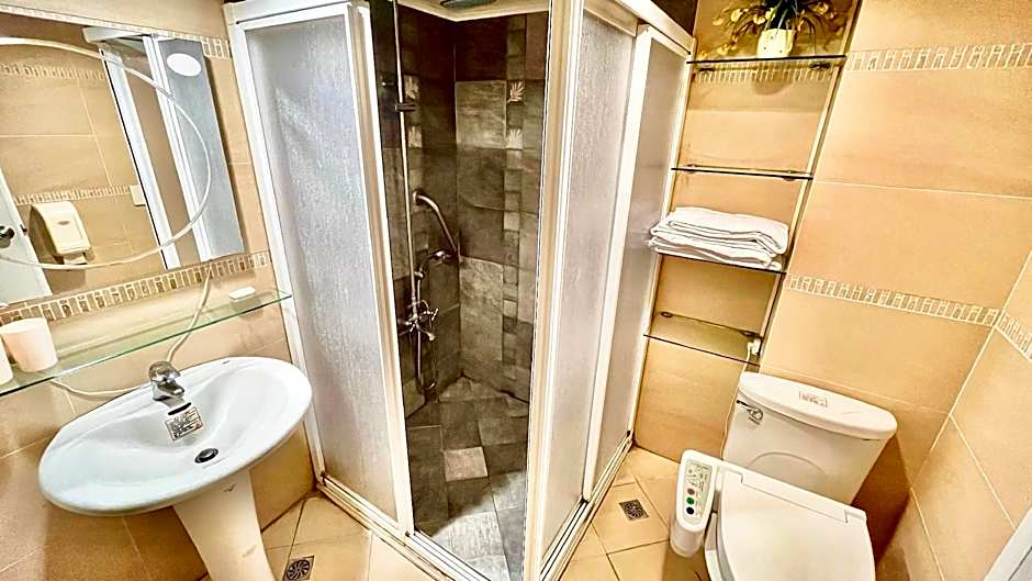 Sin Fu Business Hotel