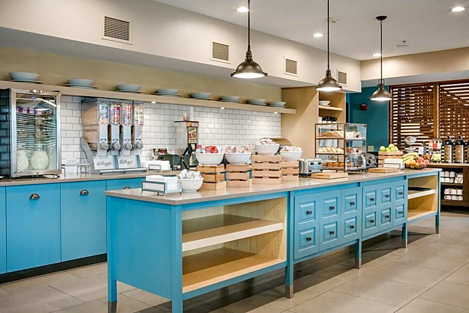 Country Inn & Suites by Radisson, Madison West, WI