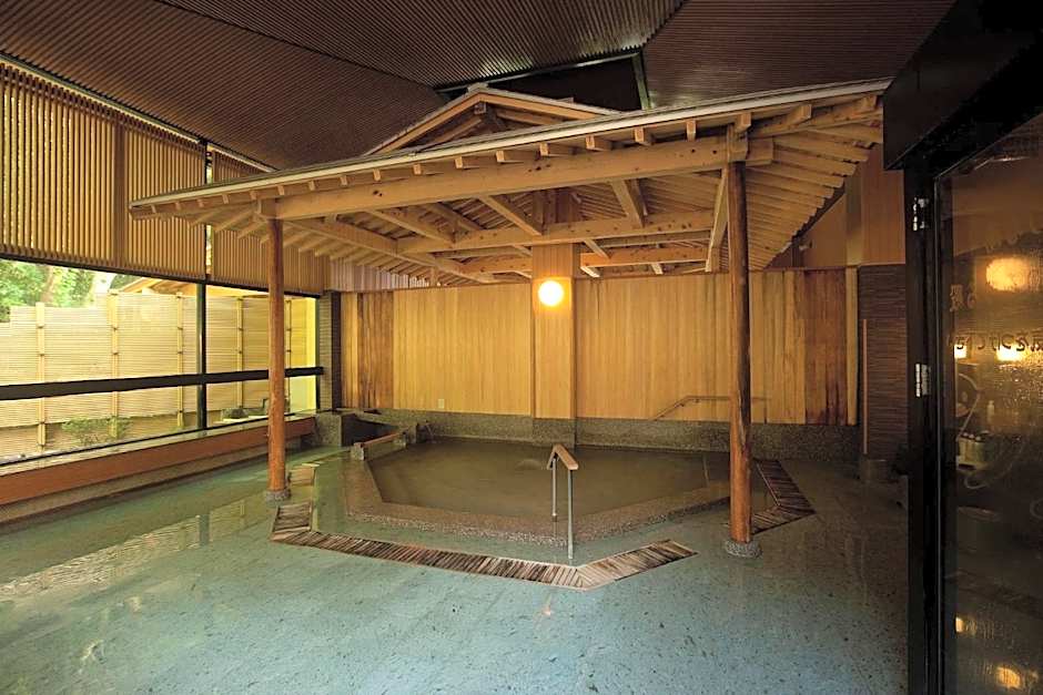 TAKITEI Riverside Onsen ーA Hidden Ryokan in Kanazawaー