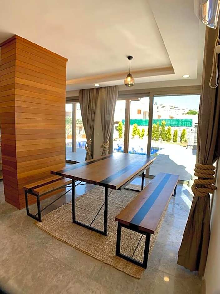 Ultra Luxury Private Villa with Swimming Pool