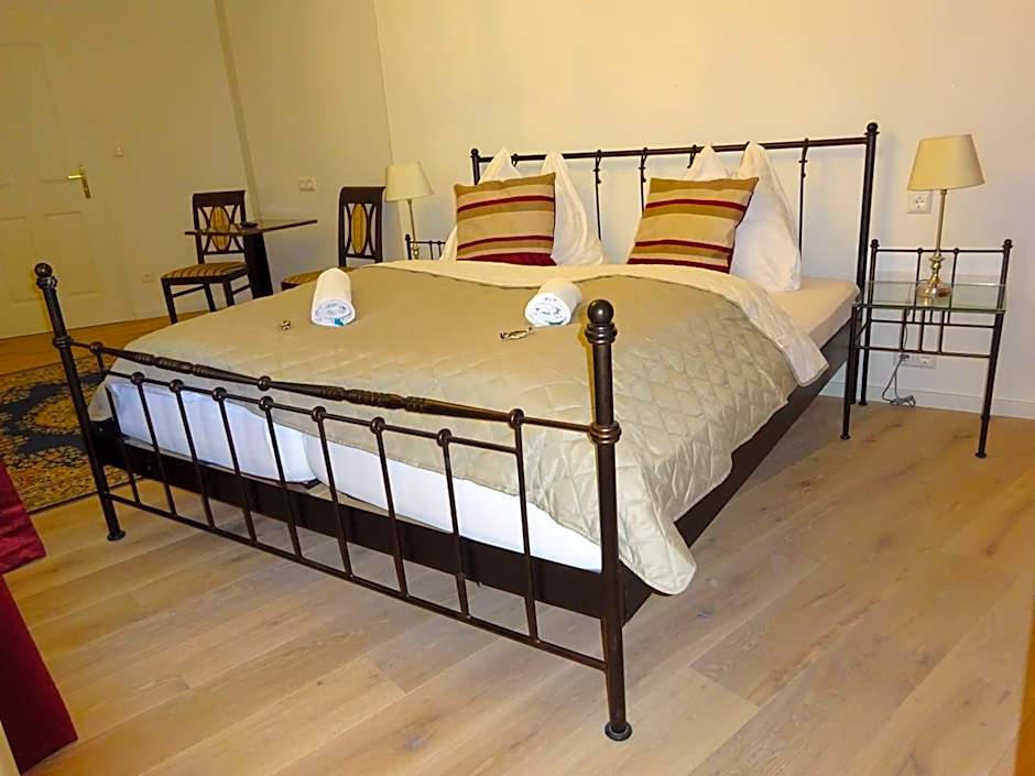 Hotel Widhof - Check-in im Hotel Nibelungenhof