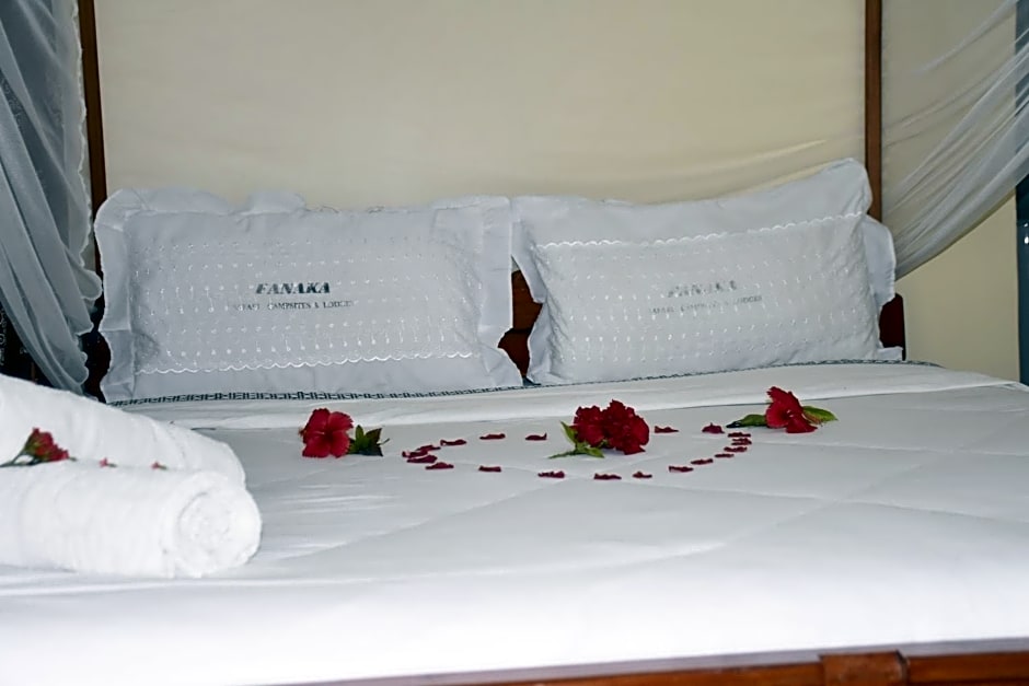 Fanaka Safaris Campsite & Lodges