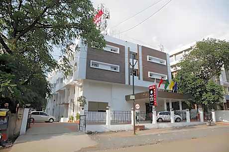 Hotel Raviraj, Chhatrapati Sambhaji Nagar
