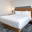 Hampton Inn & Suites Redding