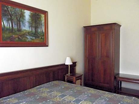 One-Bedroom Apartment with Balcony and Lake View
