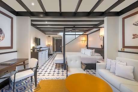 Junior Suite El Beso Rooftop Partial Ocean View