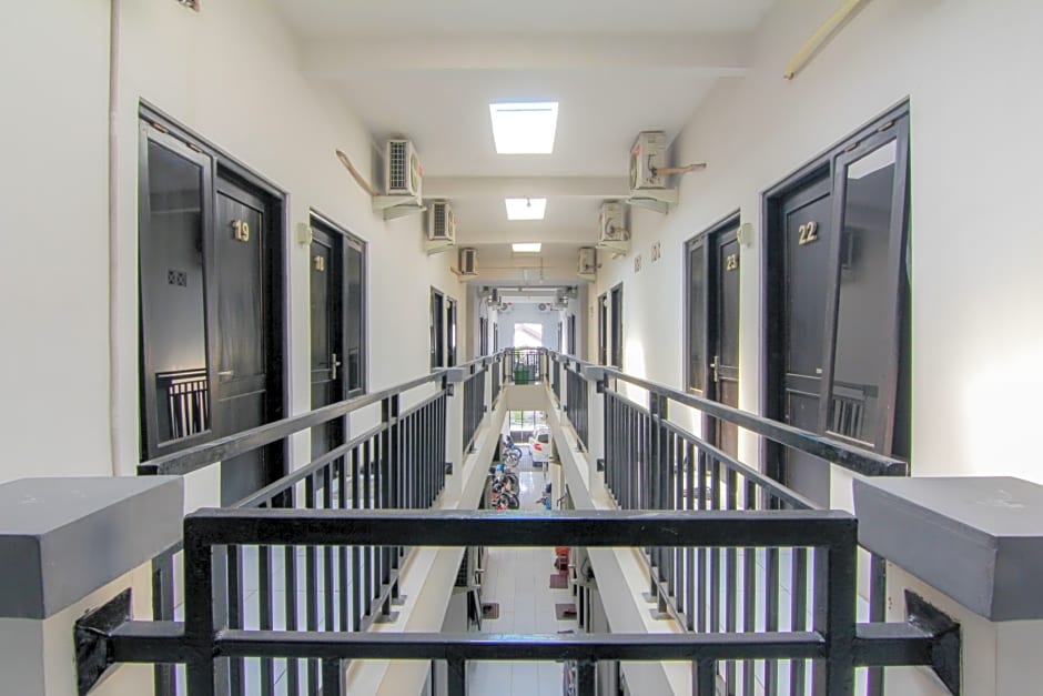 Jj House Wahid Hasyim by ZUZU