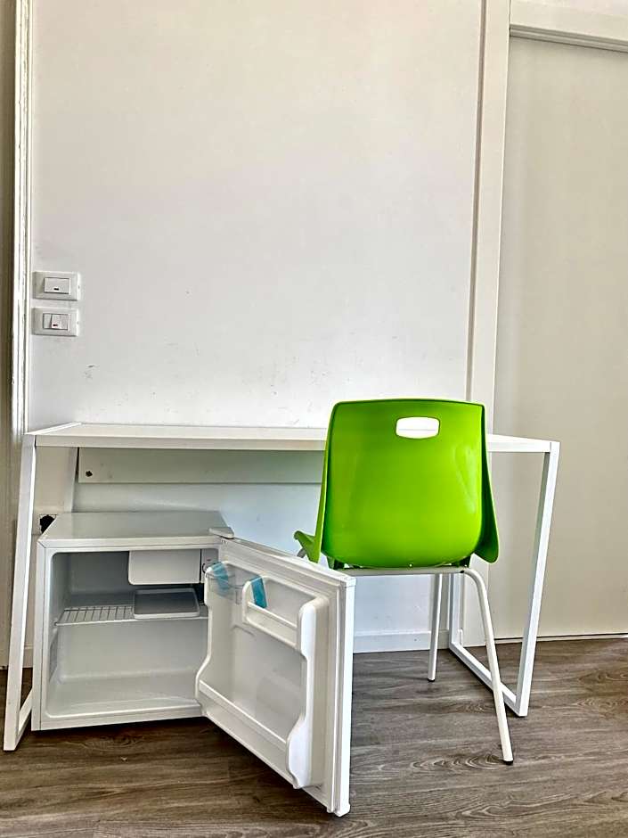 BRIBANO HOSTEL & bike sharing-workers and tourists hospitality