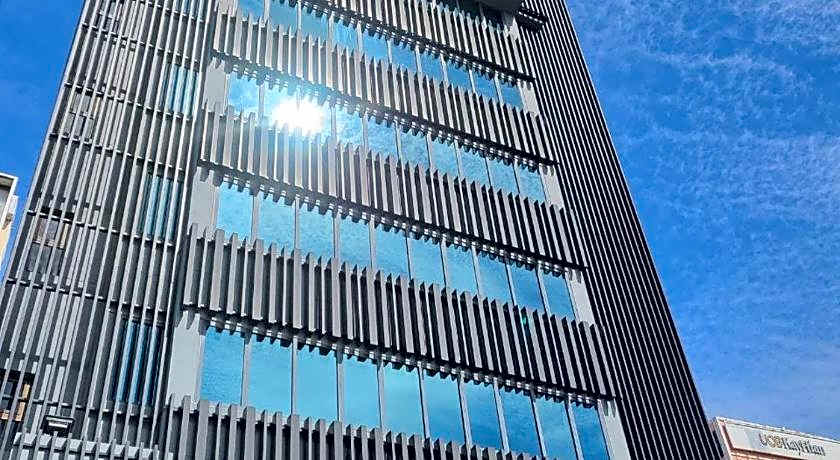 Frame Hotel