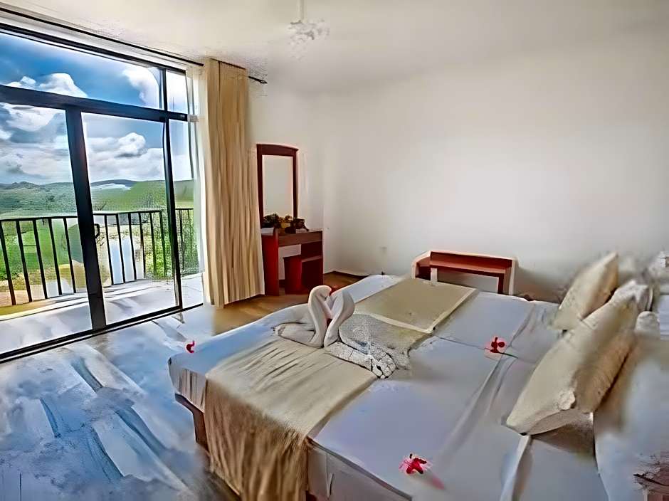 Oak Ray Regency Hotel