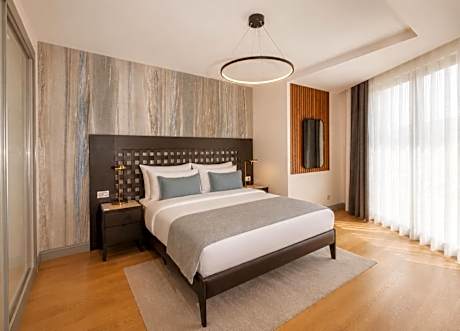 King Suite Sea View