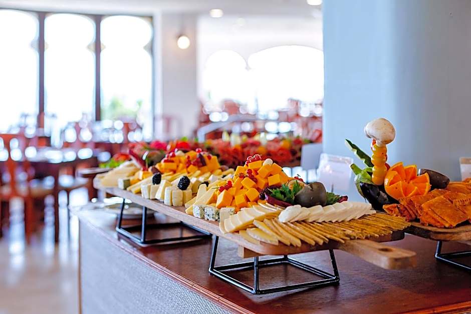 Monica Isabel Beach Club