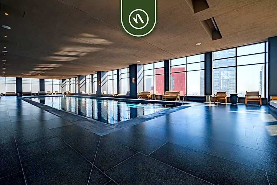 Luxury 2 BR Condo in Reforma - Skyline View - Pool