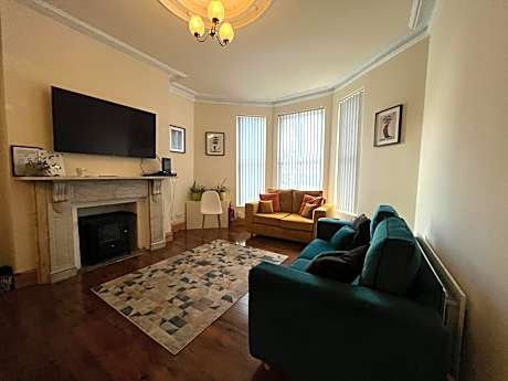 Gr8 Hostel at The Mount