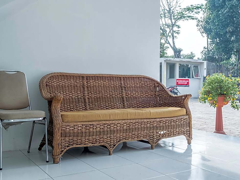 OYO 2188 Rossan Villa 4