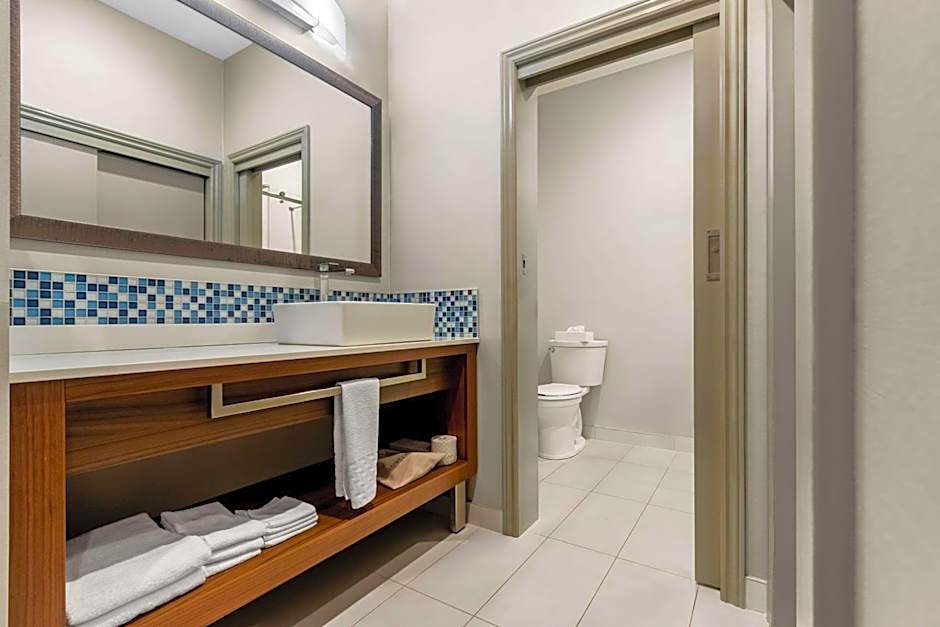 Best Western Plus Mont-Laurier