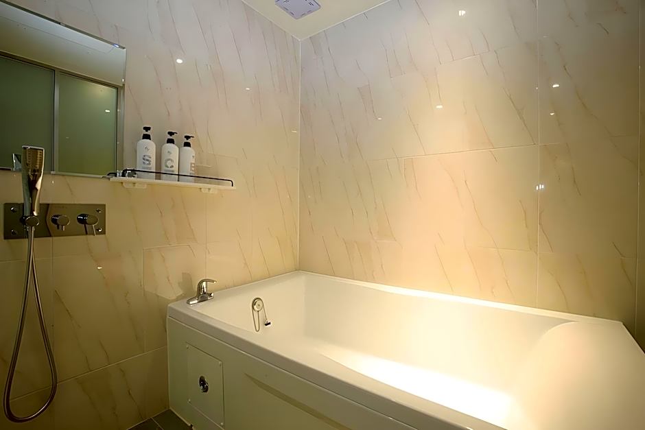 Gimpo Pentastar Hotel