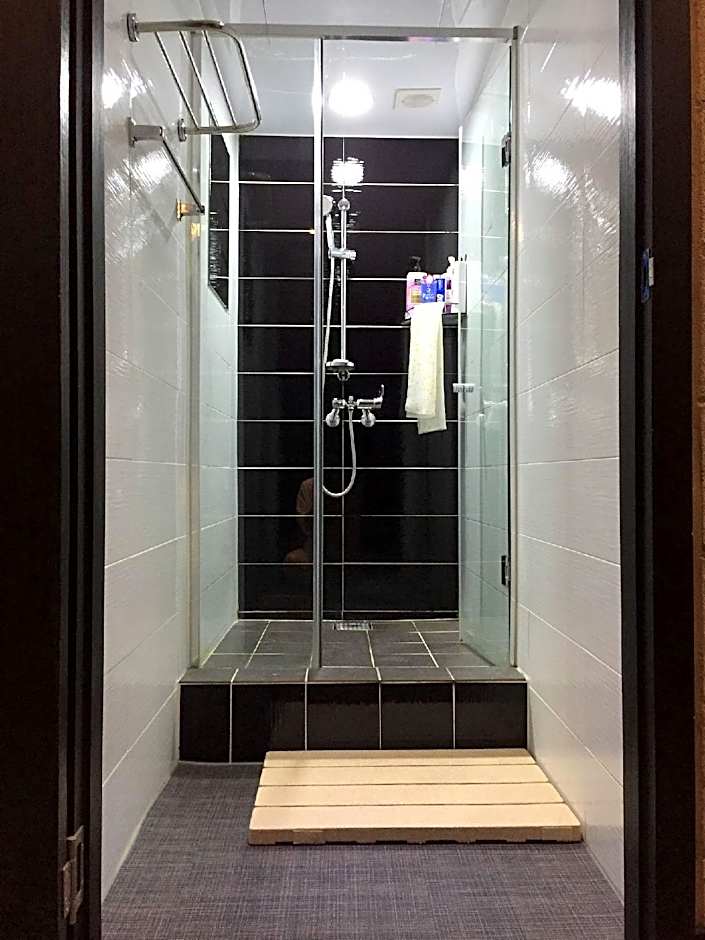 Mozzi Hostel