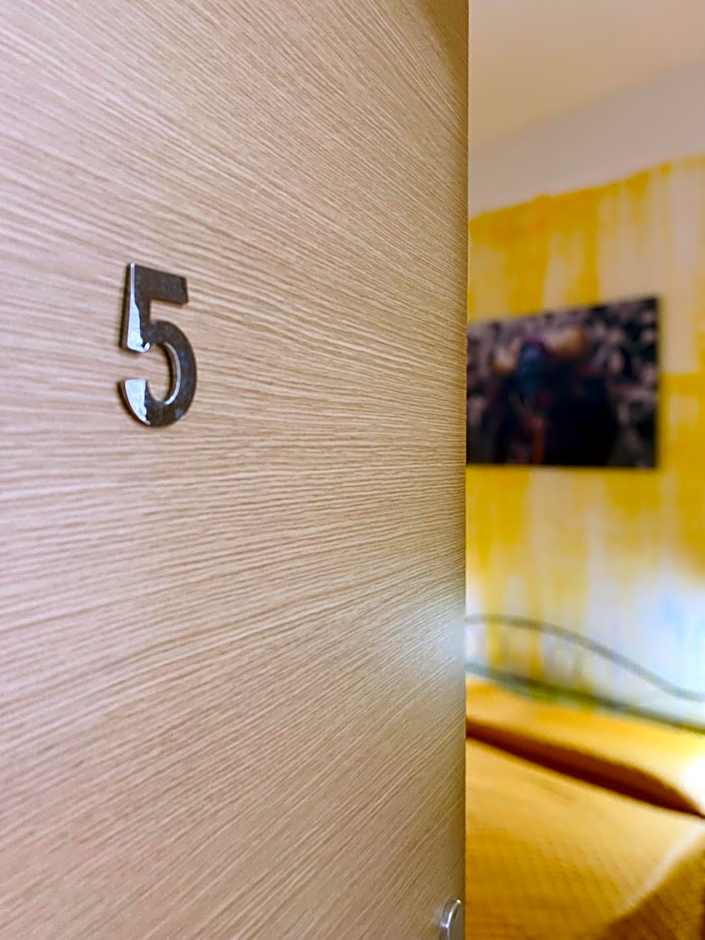 Green Gallery Hotel and Restaurant