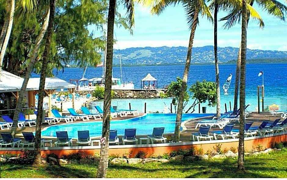 Studio dans Résidence Hotelière aux 3ilets Pointe du bout Résidence la Marina Carayou