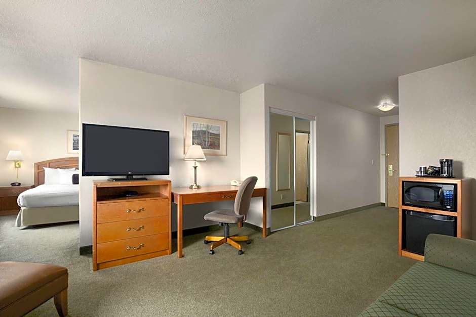 Days Inn by Wyndham Red Deer