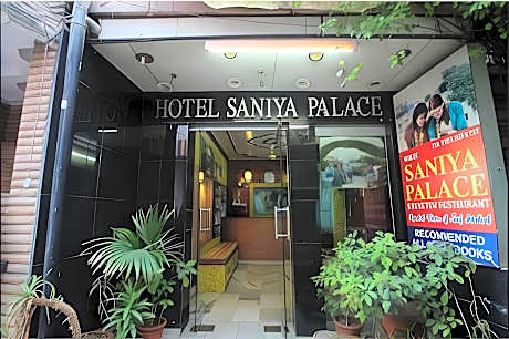 Hotel Saniya Palace
