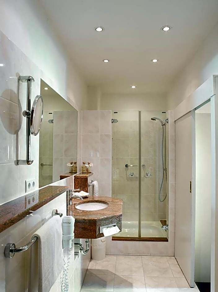 Hotel und Restaurant Burg Schnellenberg