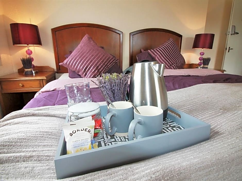 Summerfield Pub & Boutique Rooms