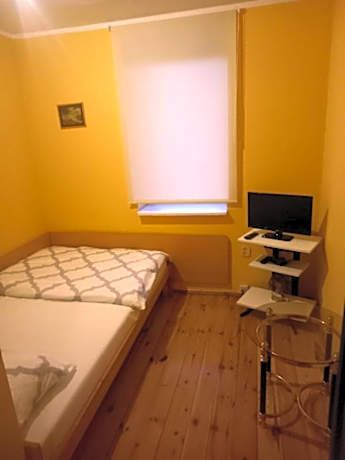 Standard Single Room with Shower