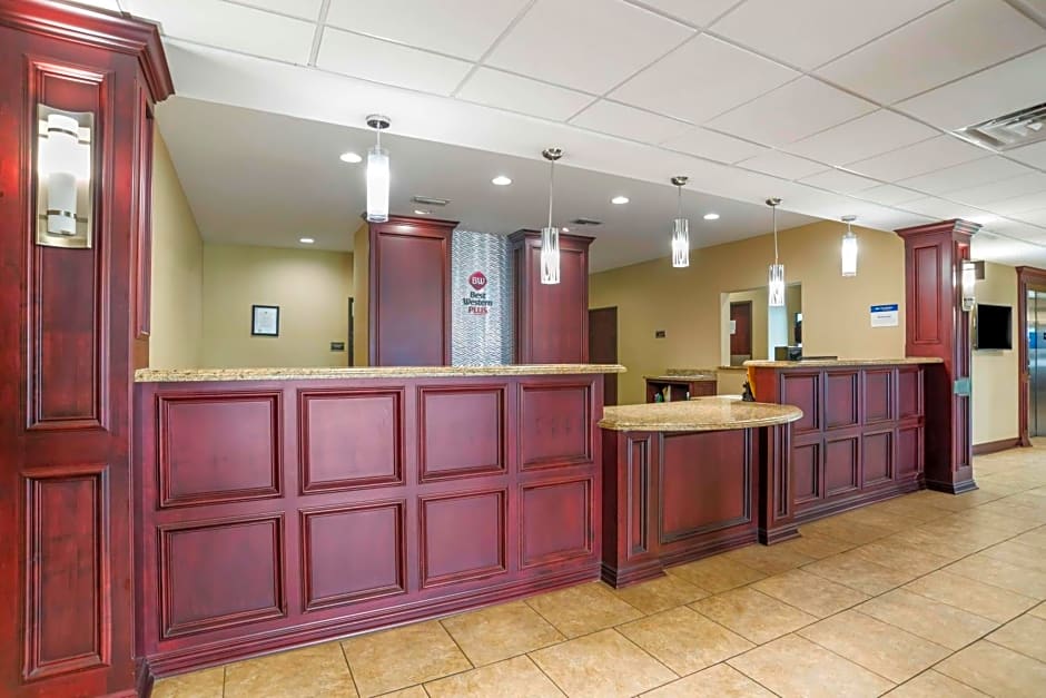 Best Western Plus Chalmette Hotel