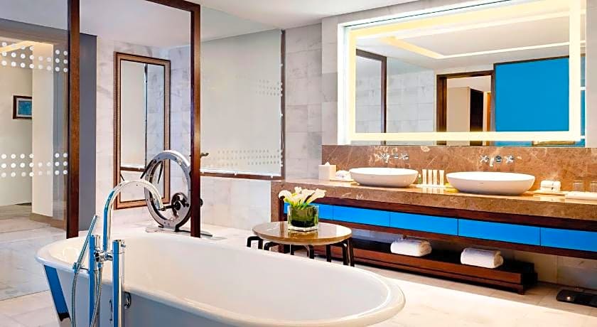 Le Meridien Dhaka