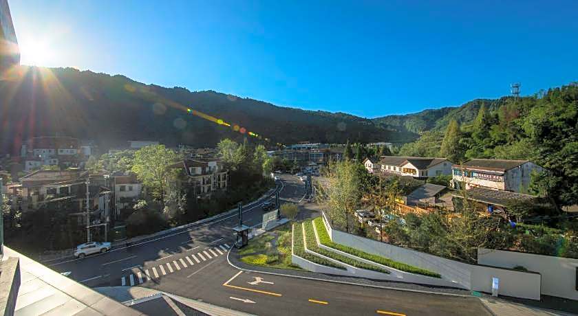 Holiday Inn Express Emei Qiliping By IHG